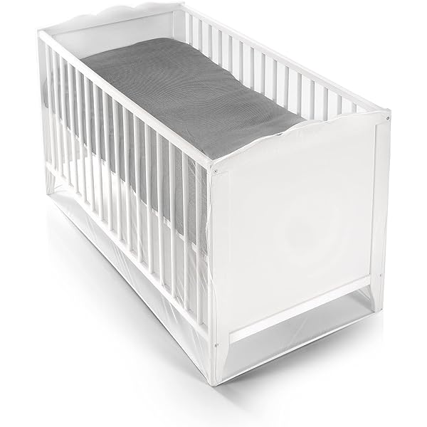 Paravan Chicco Next2Me pentru paturi pentru copii, compatibil cu paturile pentru copii Chicco Next2Me, ingust, usor de instalat, fermoar central practic, ventilatie completa, 0-6 luni/9 kg, alb